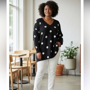 Eloquii Black and White Polka Dot V-Neck Sweater
